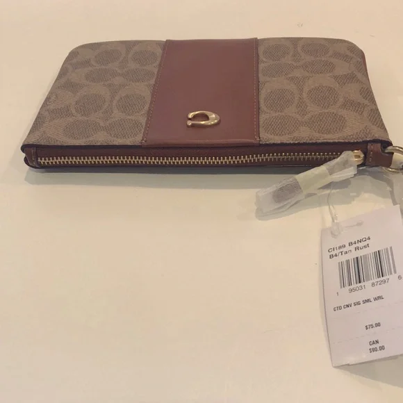 COPY - COACH New  Authentic COACH Essential  Small Wristlet In Signature Canvas - Picture 5 of 6